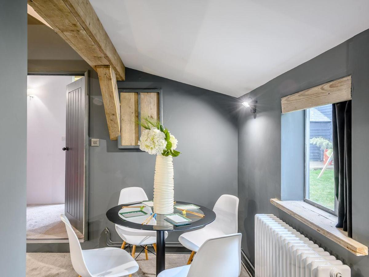 Villa 1 Lamb Barn Saint Osyth Esterno foto